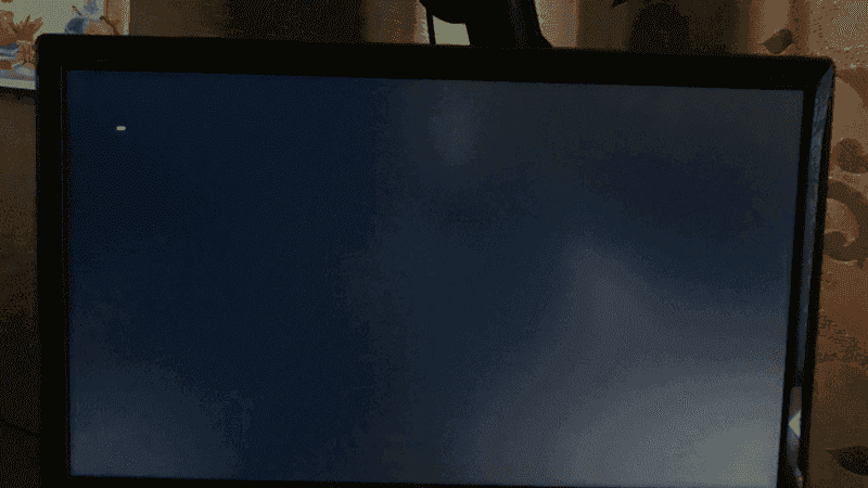 Что делать с черным экраном при включении ноутбука Леново