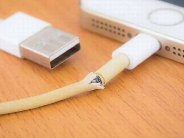 Почему Айфон заряжается только когда выключен &ndash; подробное руководство по решению проблемы